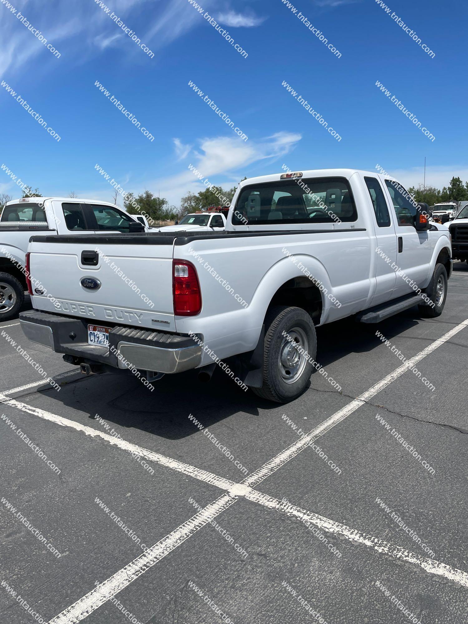 2015 FORD F250 4X4