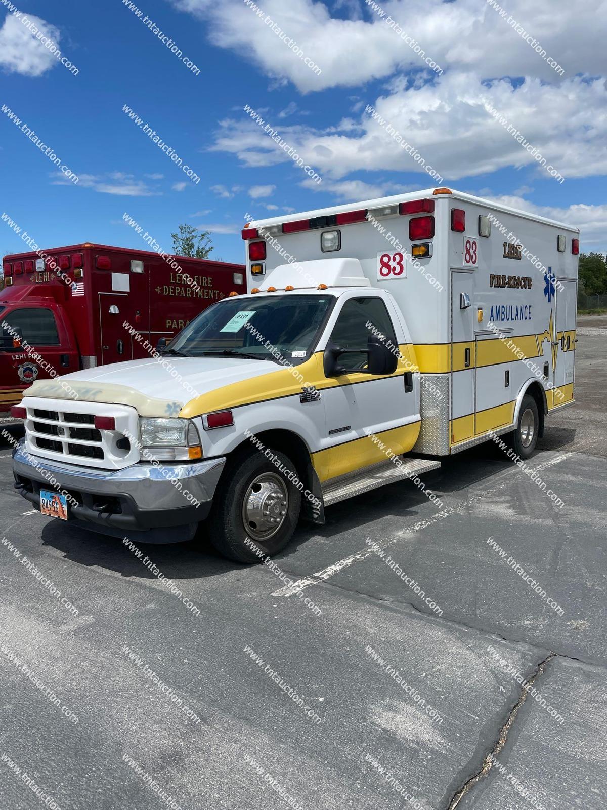 2003 FORD F350 AMBULANCE