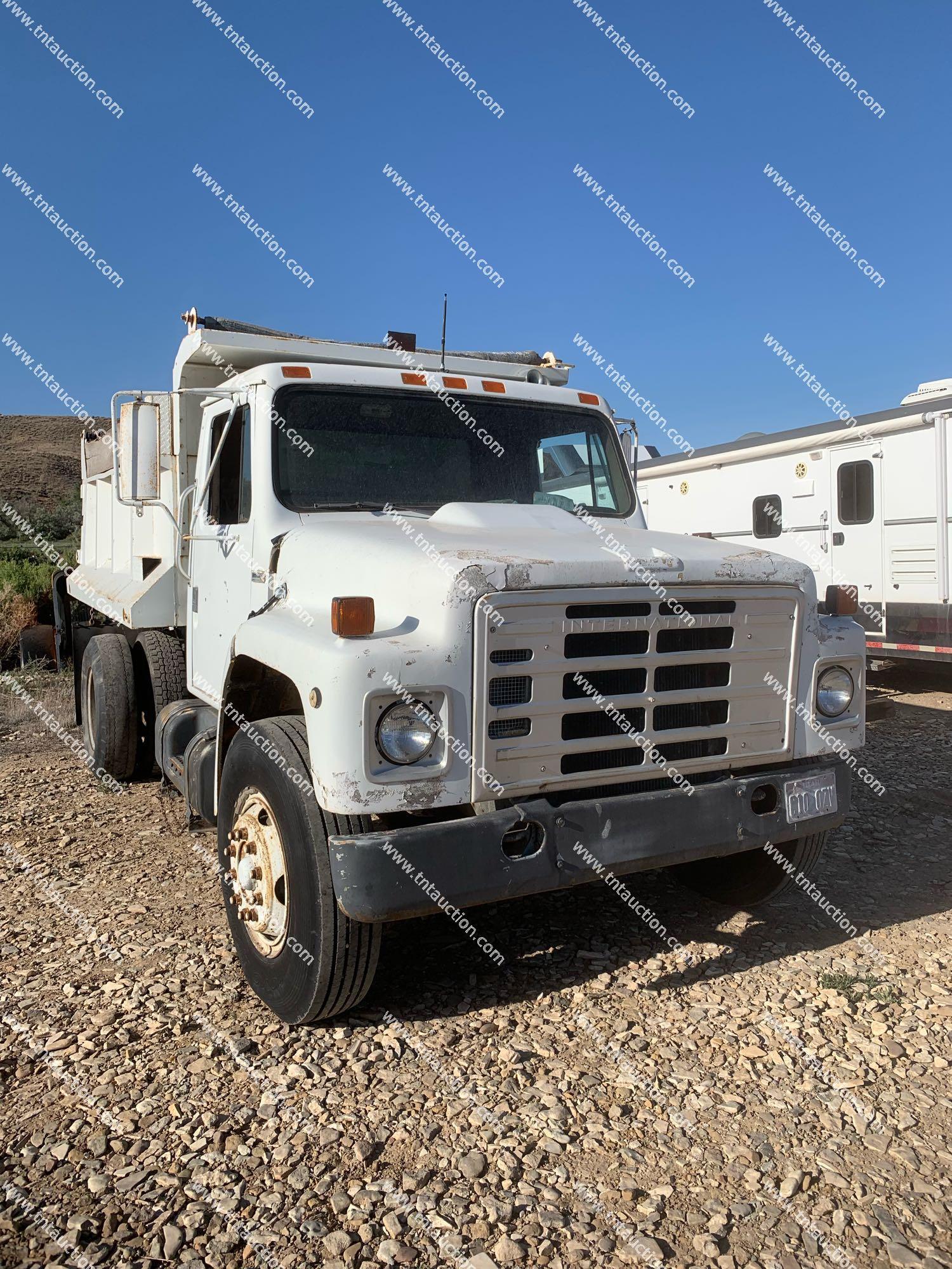 1982 INTL 1754 DUMP - LOCATED IN ROOSEVELT, UTAH