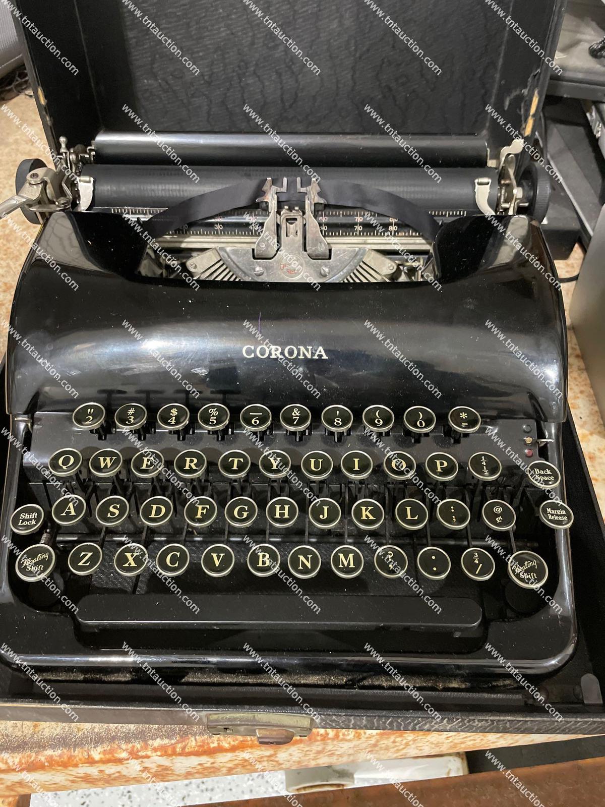 CORONA TYPEWRITER