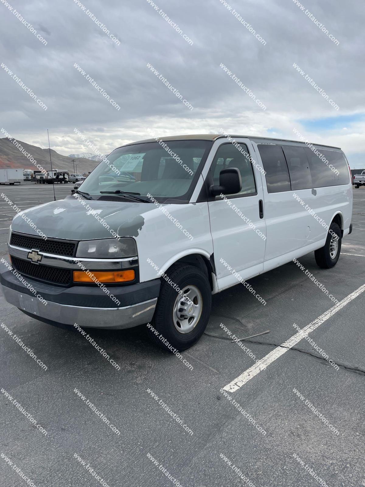 2007 CHEV EXPRESS VAN