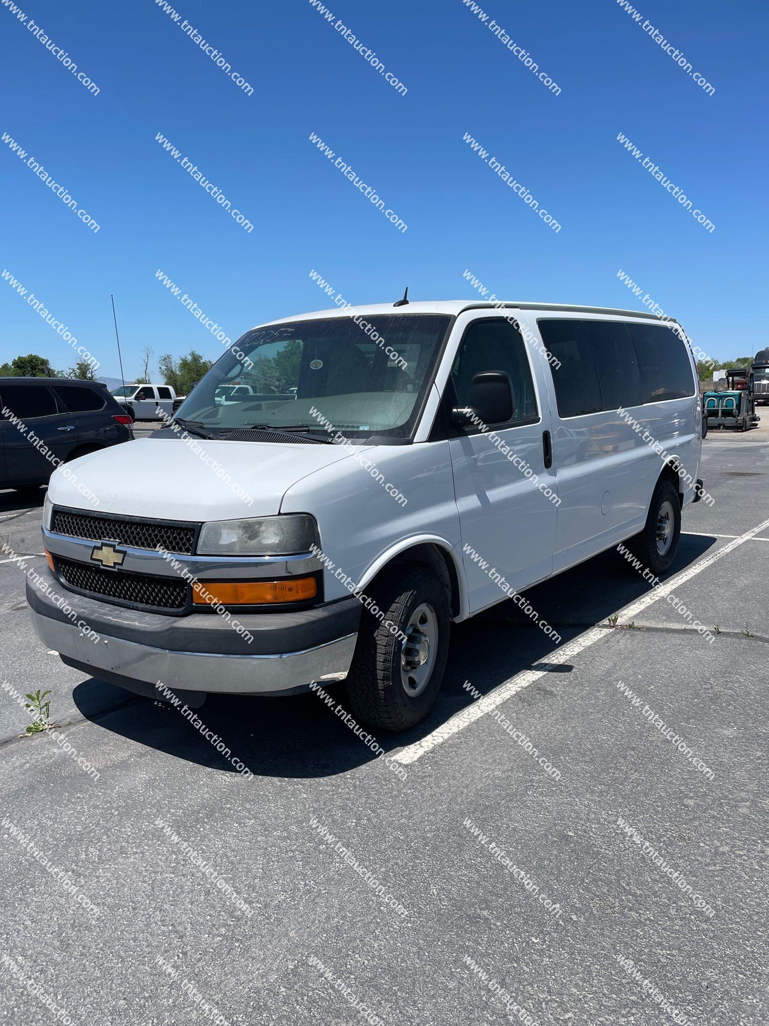 2013 CHEV EXPRESS VAN