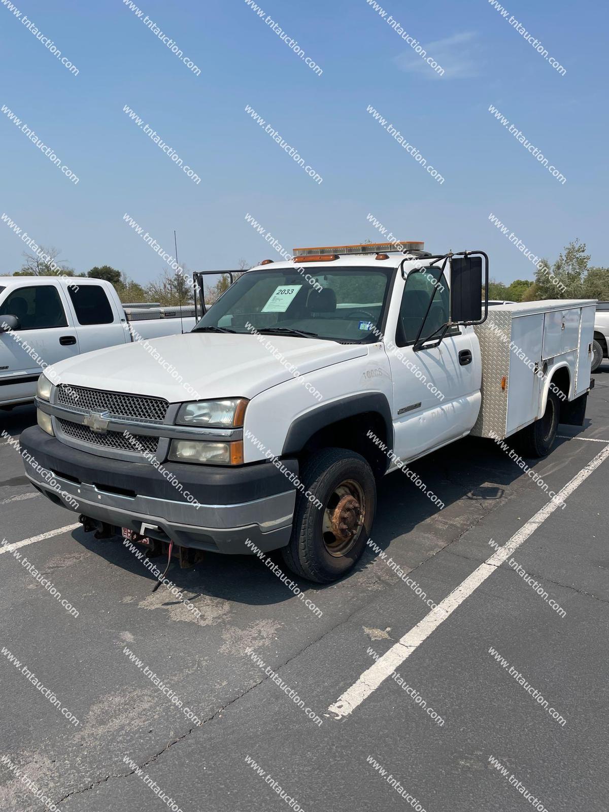 2004 CHEV 3500 UTILITY