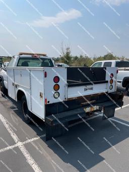 2004 CHEV 3500 UTILITY