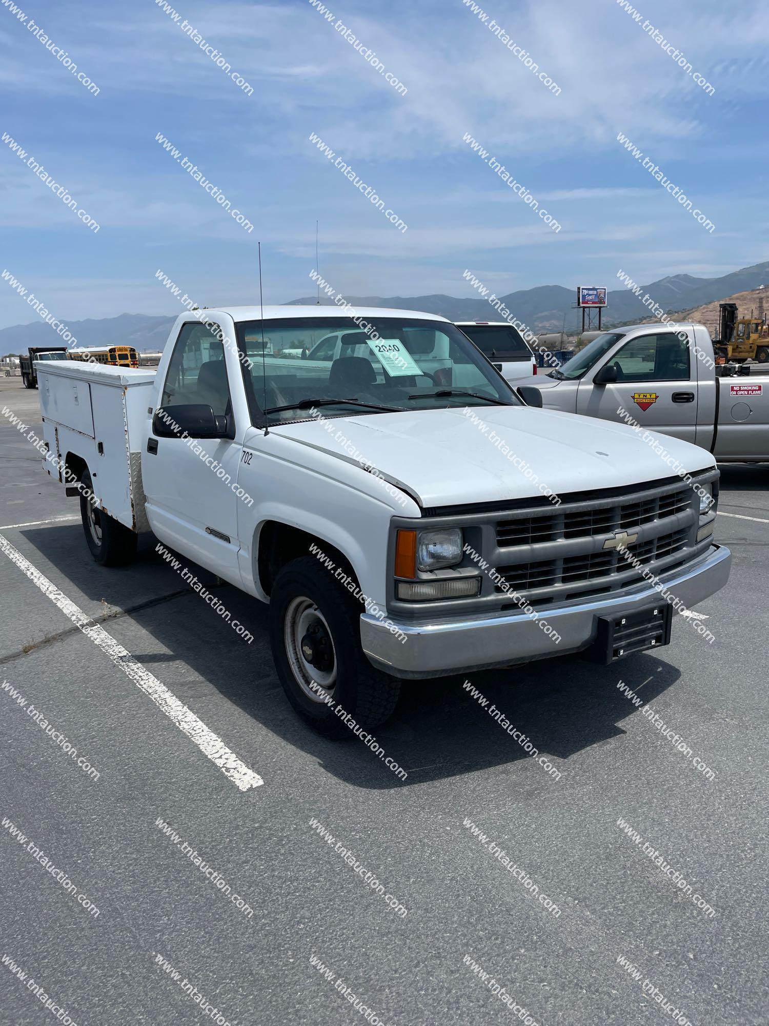 1995 CHEV 3500 UTILITY