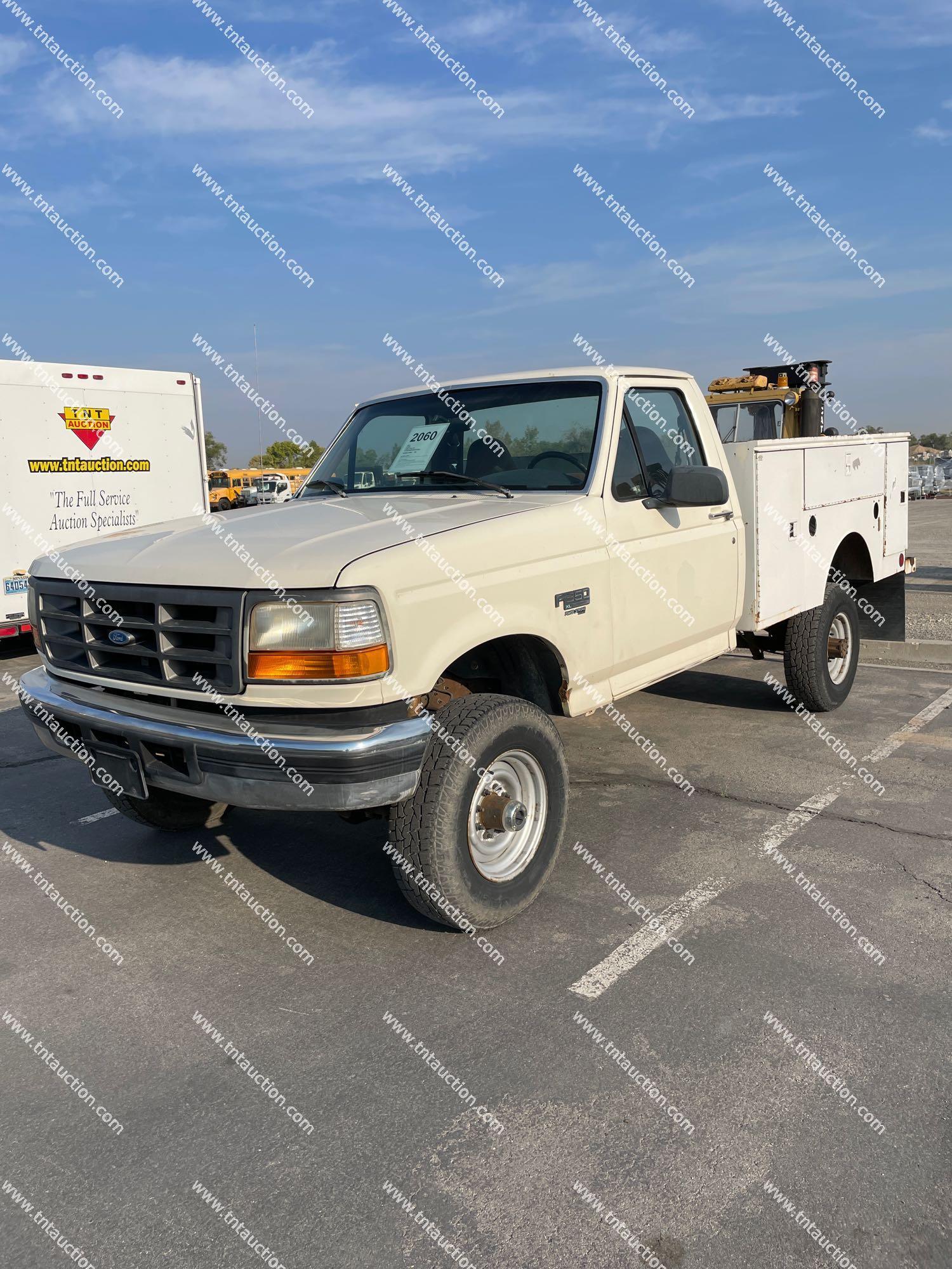 1997 FORD F350 UTILITY