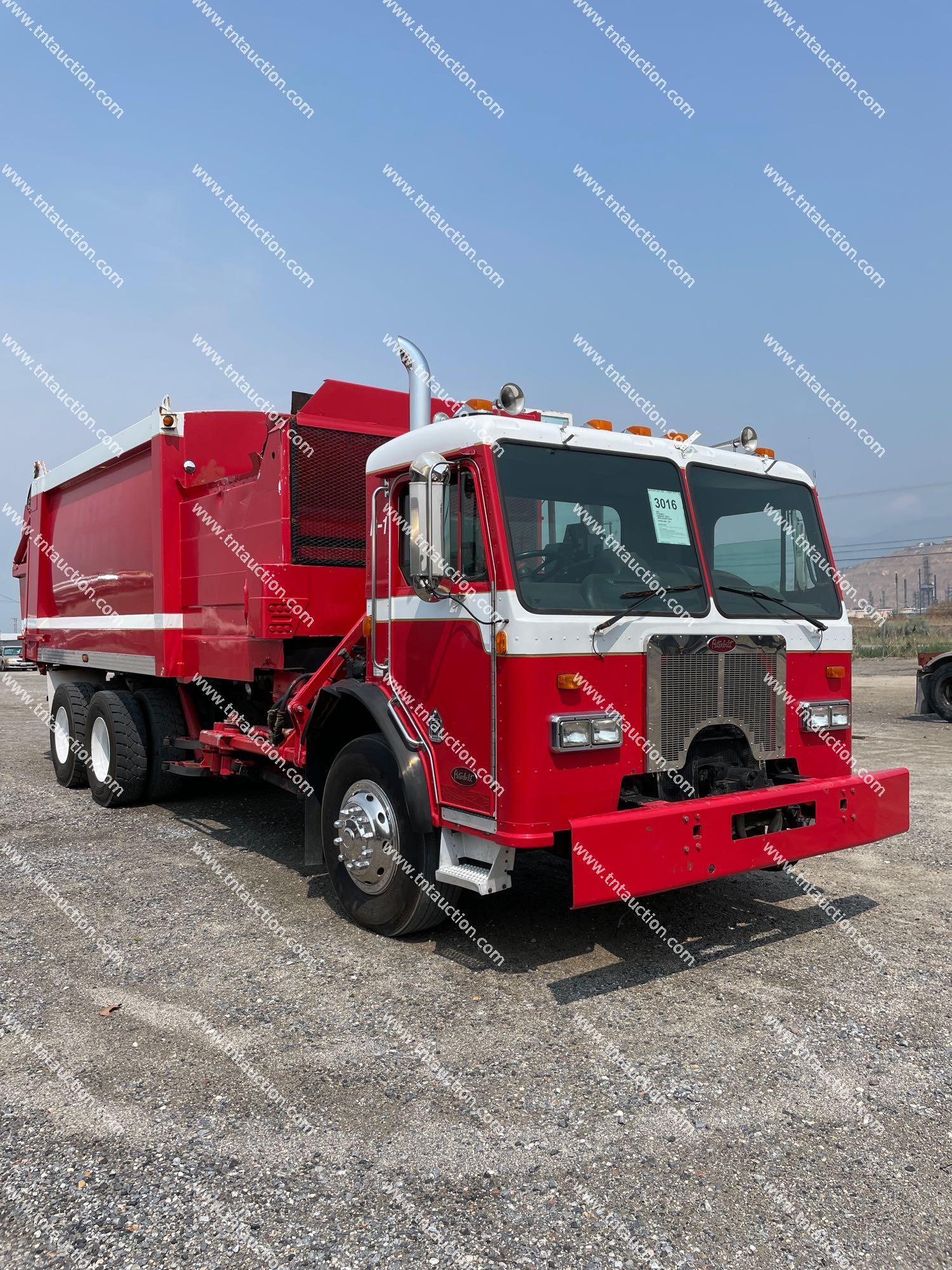 2003 PETERBILT GARBAGE TRUCK