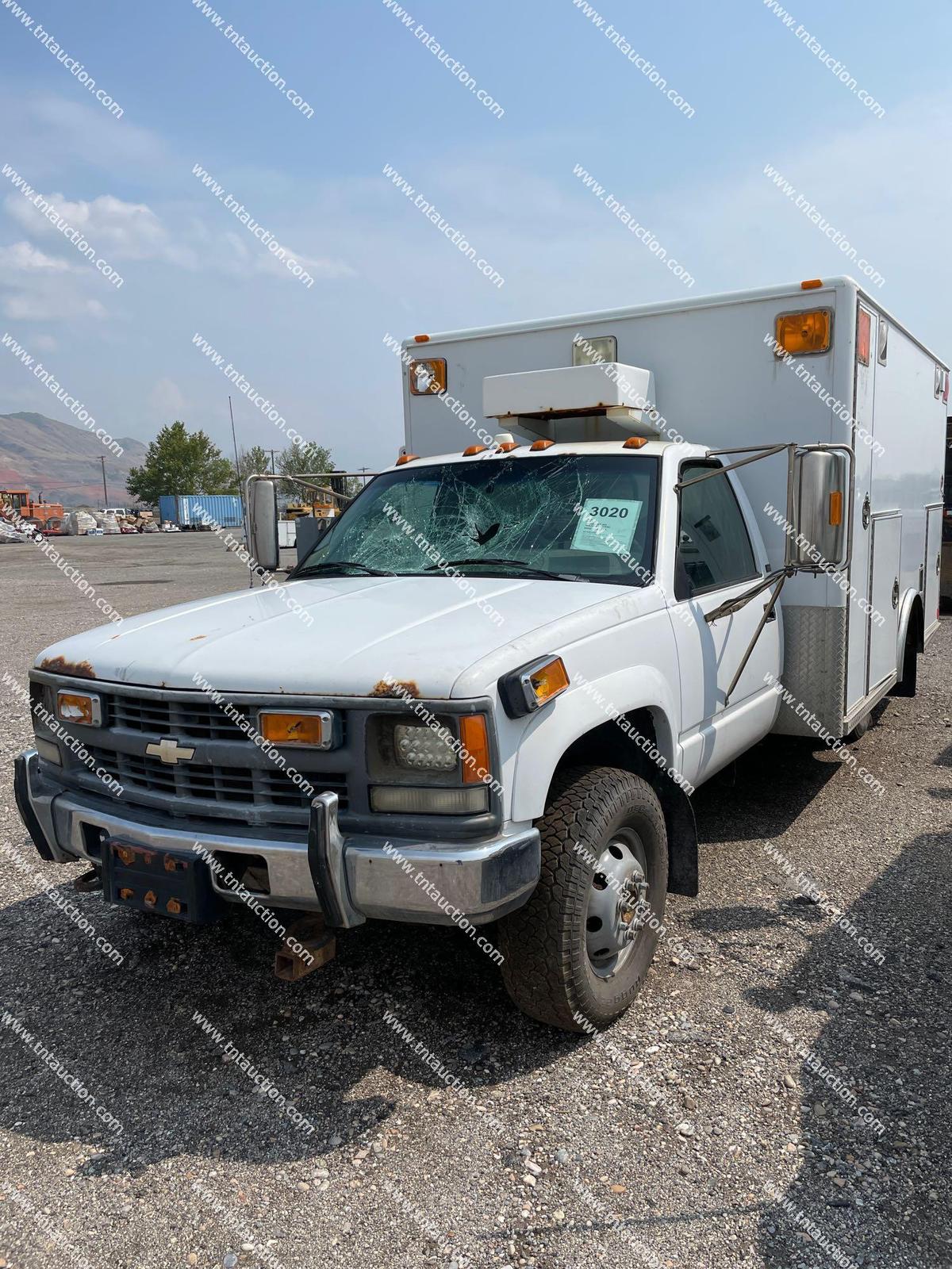 1995 CHEV AMBULANCE 4X4