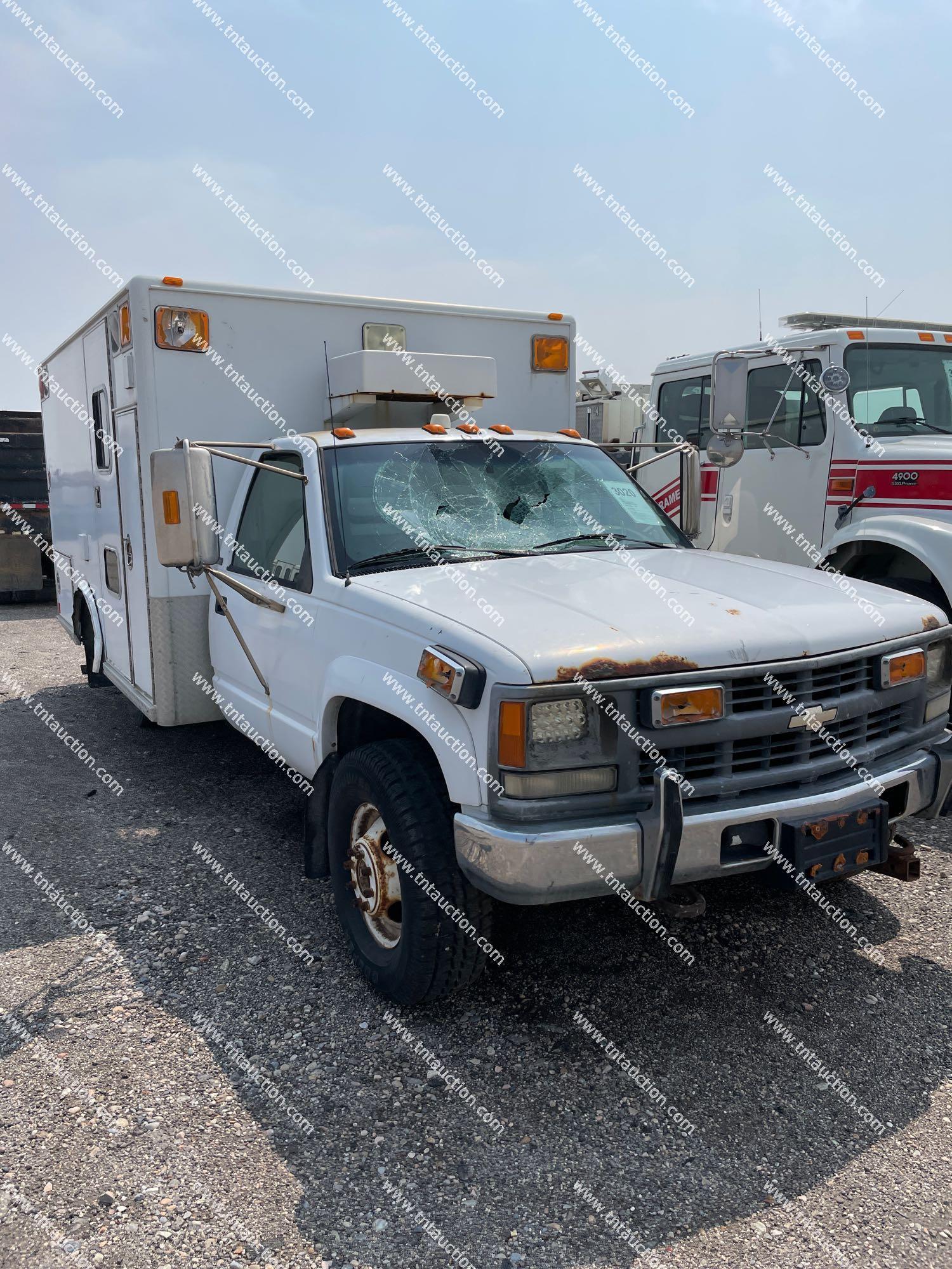 1995 CHEV AMBULANCE 4X4