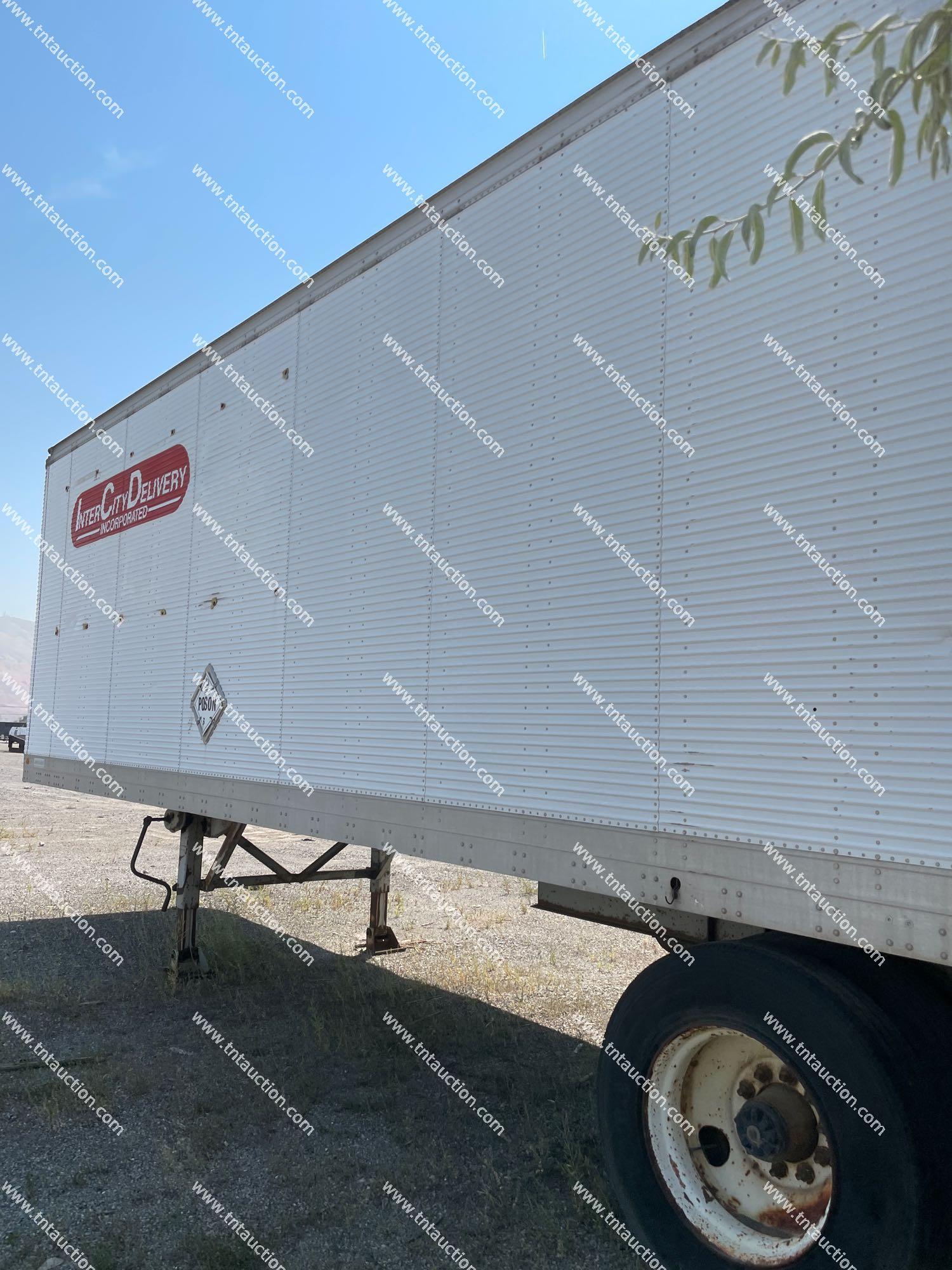 1985 FRUEHAUF 28' VAN TRAILER