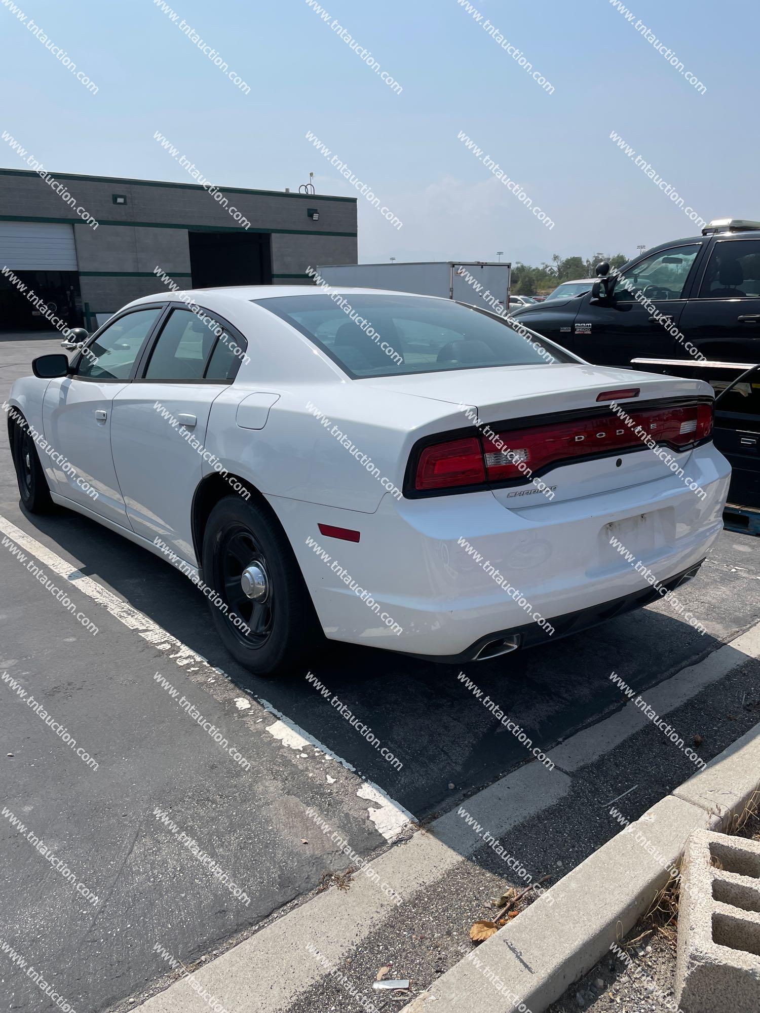 2013 DODGE CHARGER