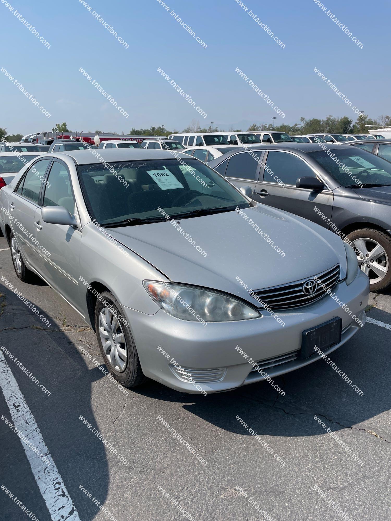 2005 TOYOTA CAMRY