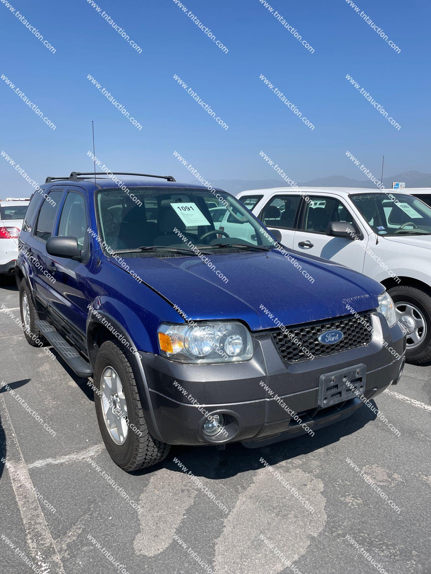 2005 FORD ESCAPE AWD