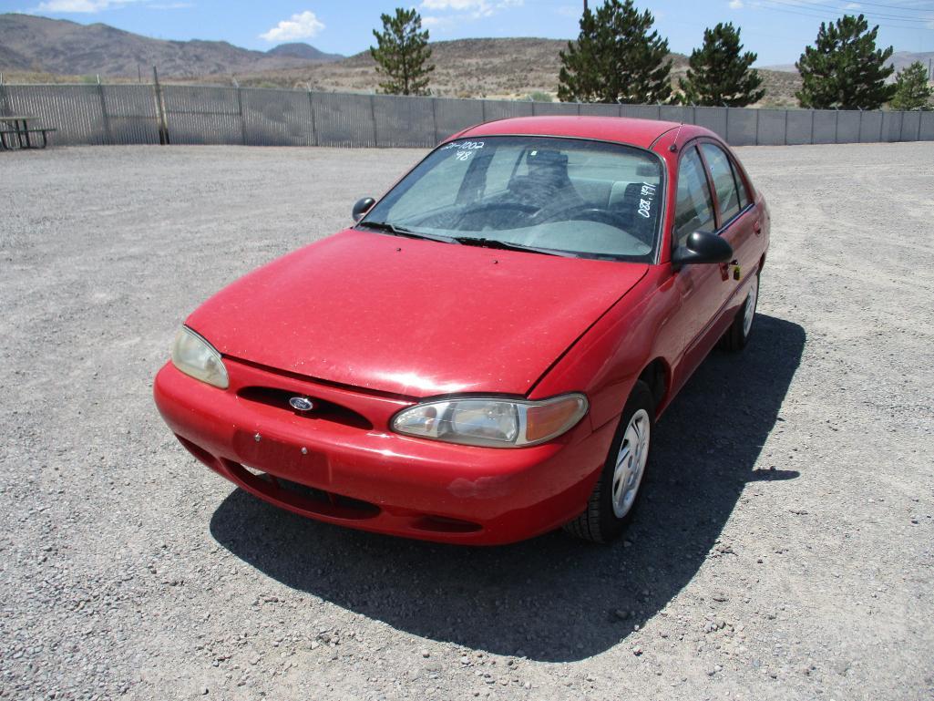 1998 FORD ESCORT