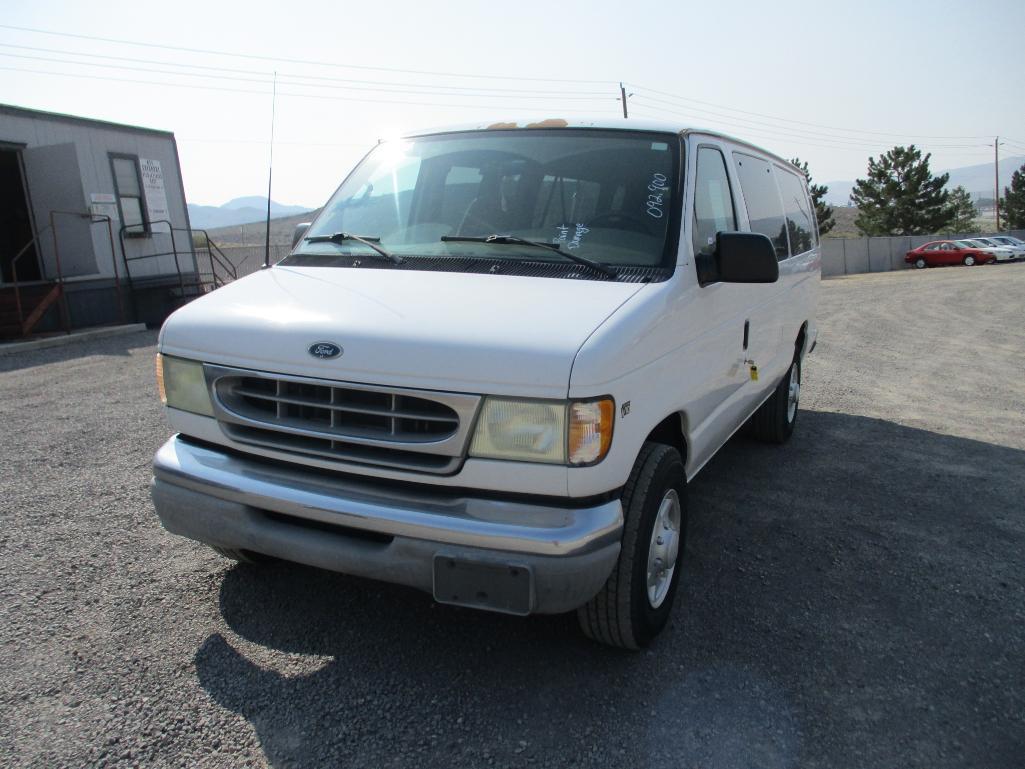 2002 FORD E-350XLT VAN