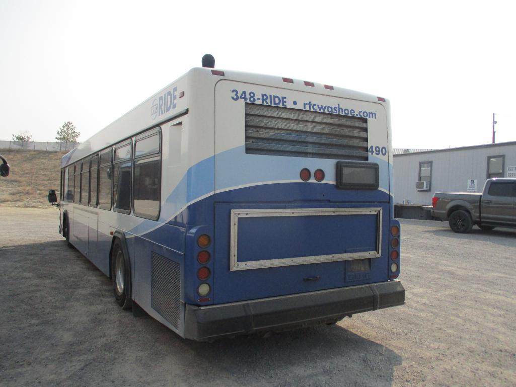 2004 GILLIG G29D102N4 BUS