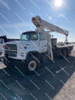 1992 FORD L9000 CRANE TRK