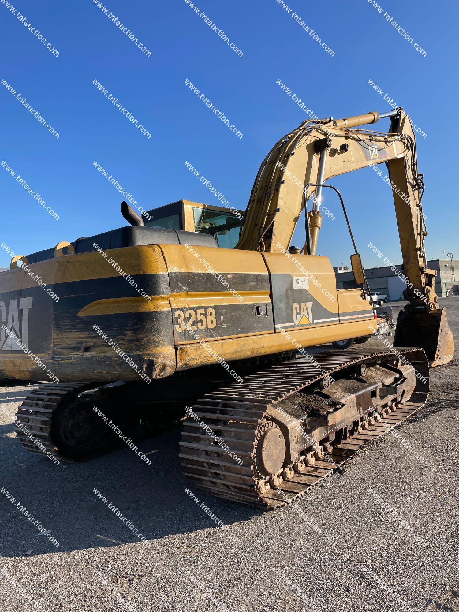 CAT 325B EXCAVATOR