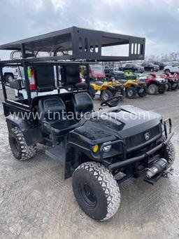 JOHN DEERE GATOR