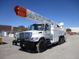 2003 INTL 7400 BUCKET TRUCK