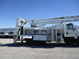 2003 INTL 7400 BUCKET TRUCK