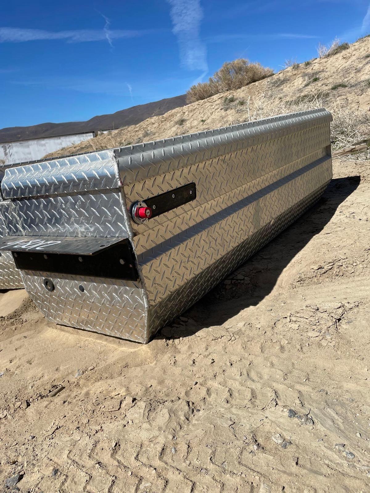 TRUCK TOOL BOX