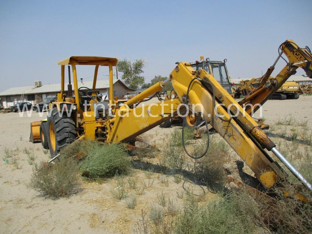 1973 JOHN DEERE 500C BACKHOE