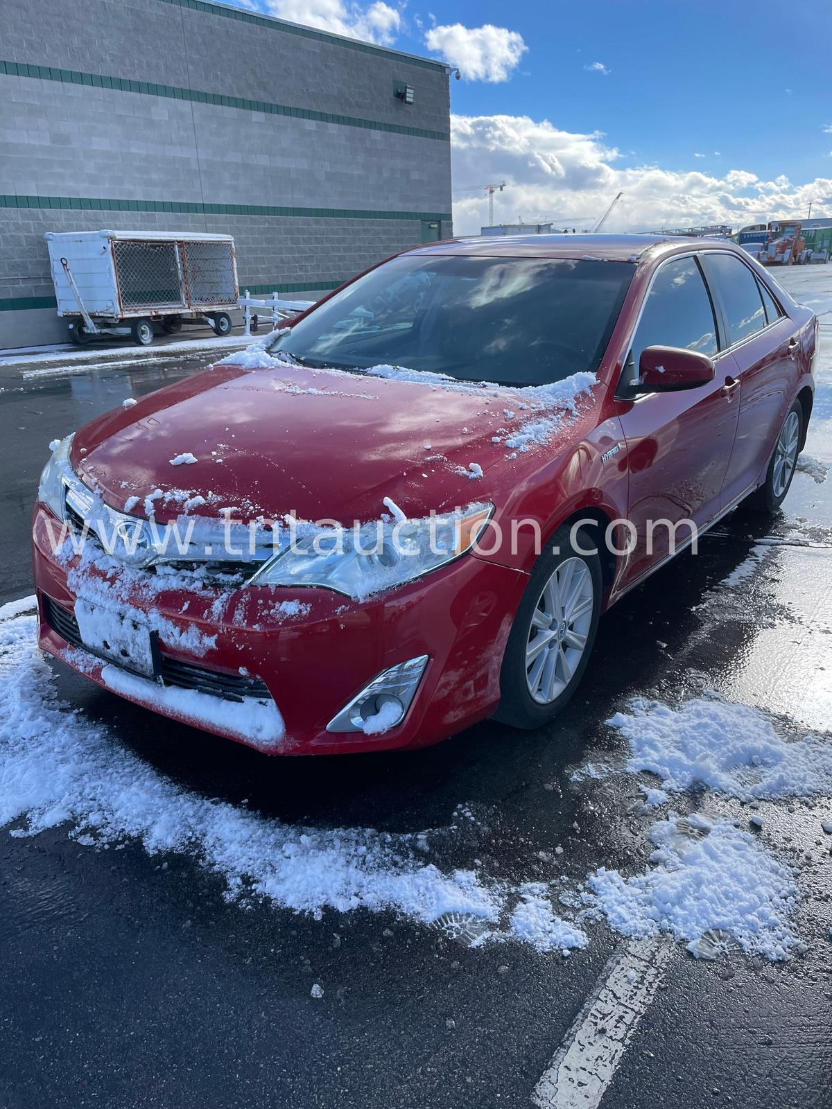 2014 Toyota Camry Hybrid