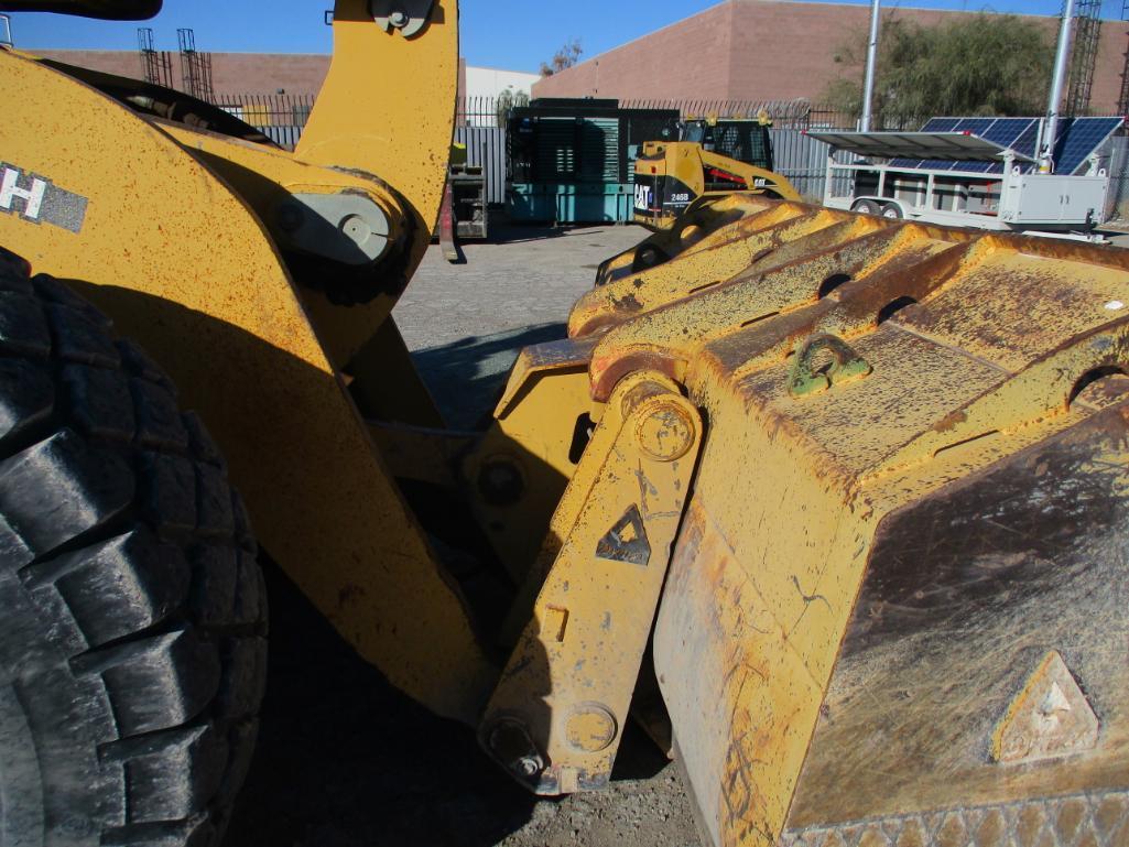 2002 John Deere 644H Loader