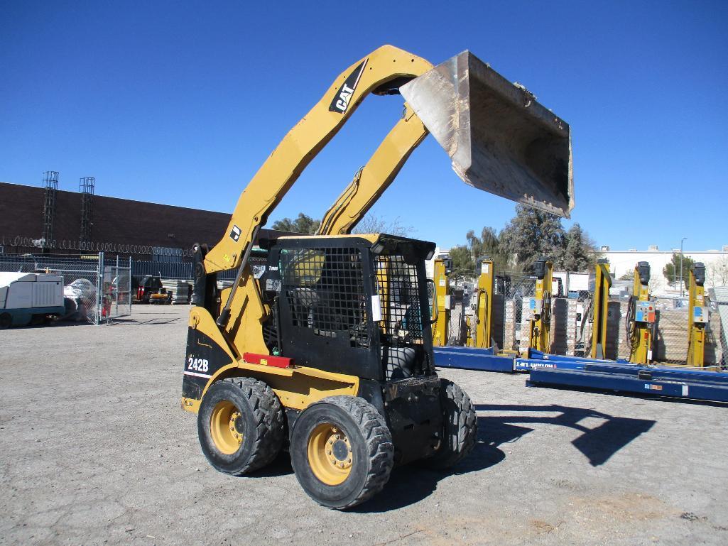 2007 Cat 242B Skid Steer