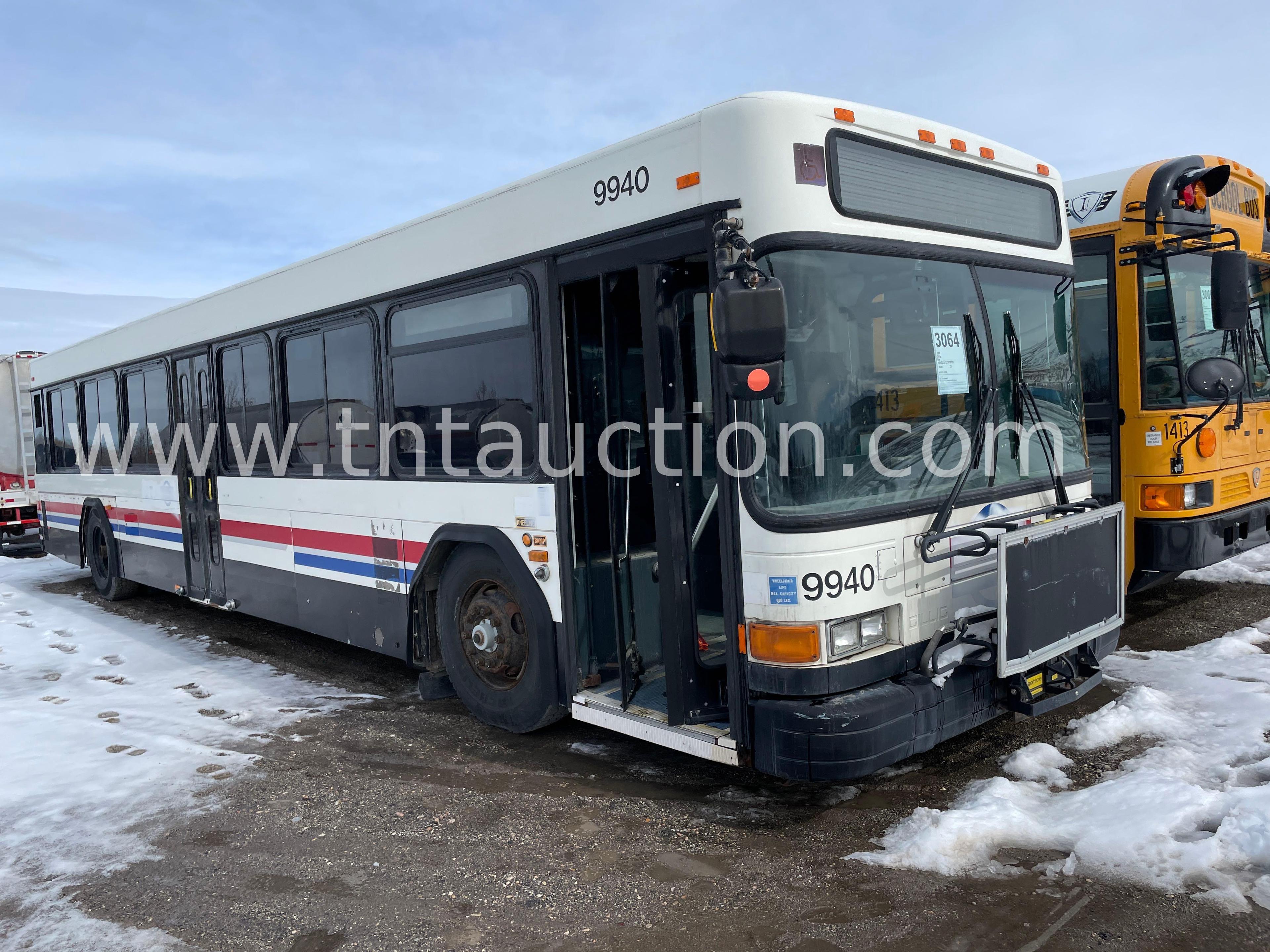 1999 Gillig Bus