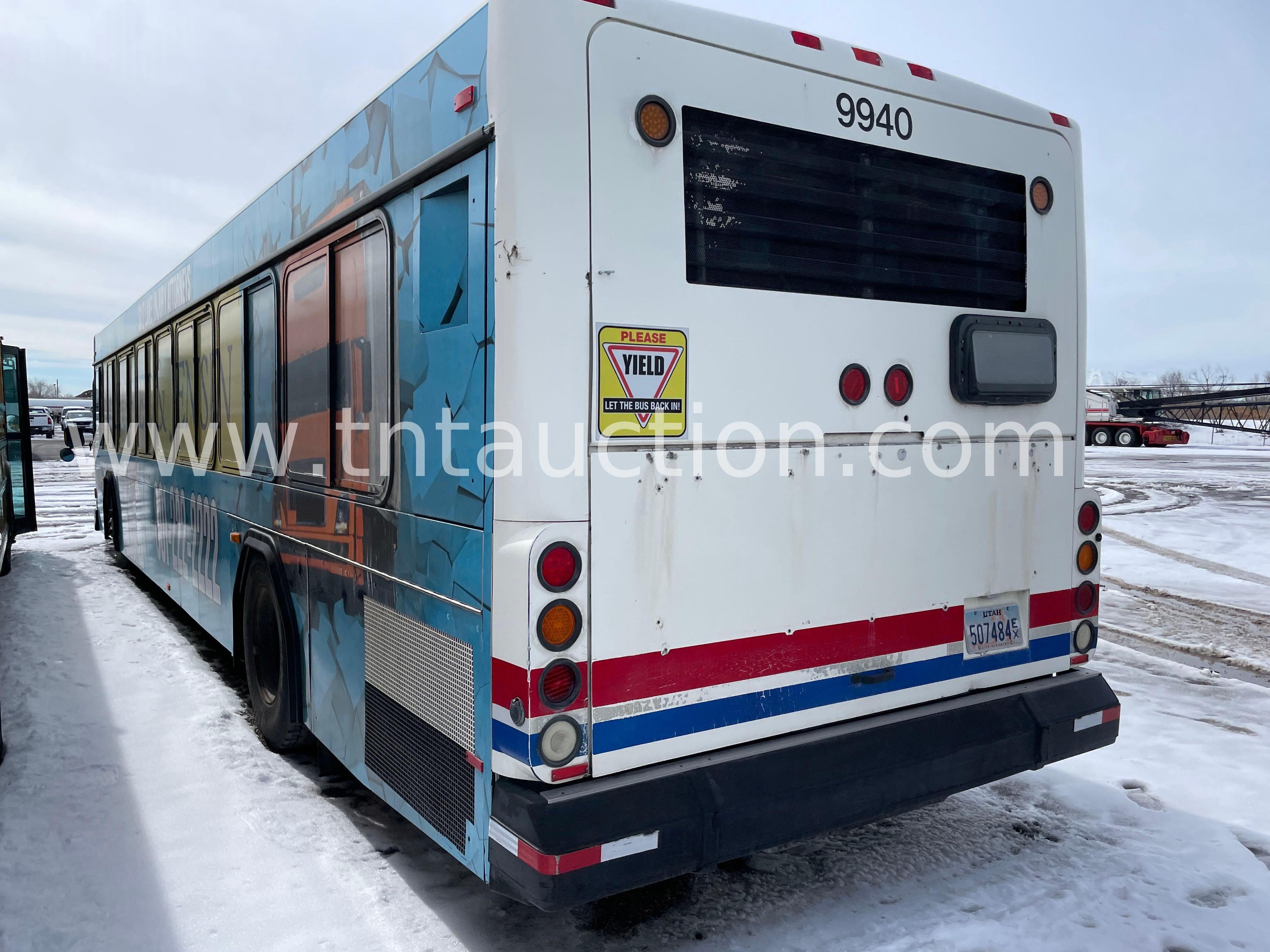 1999 Gillig Bus