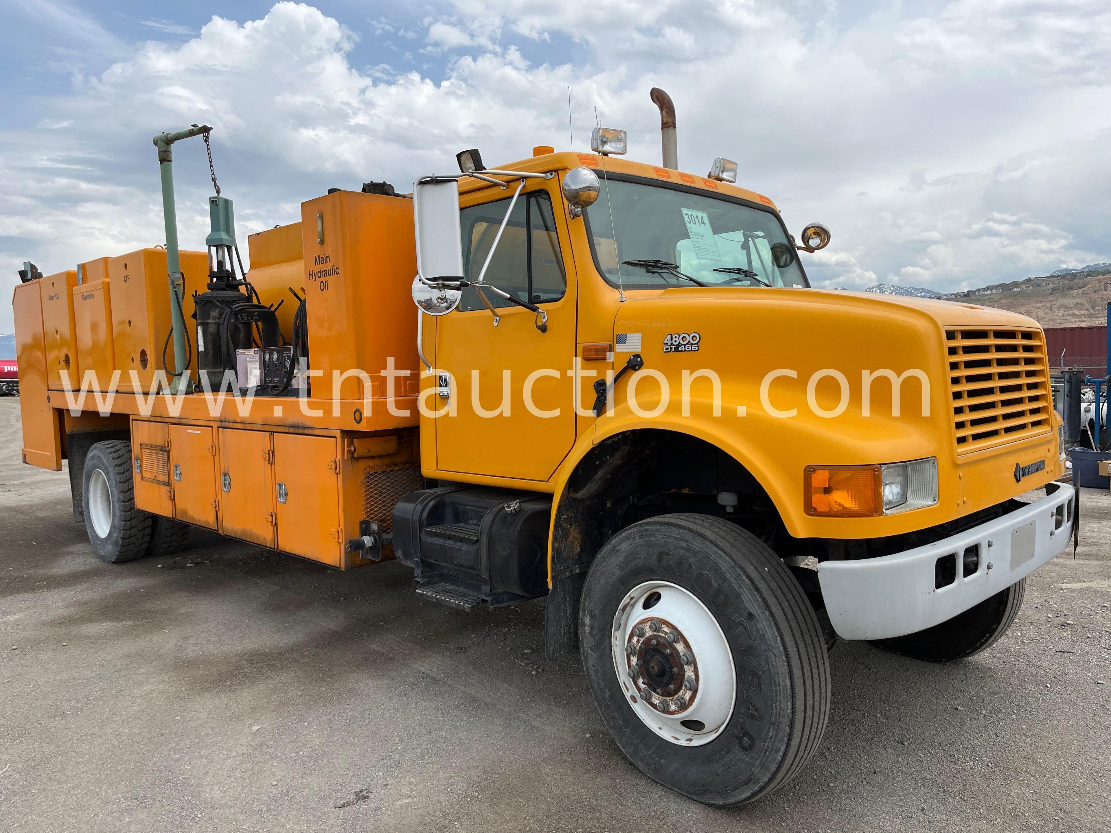 1996 Intl 4800 Lube Truck