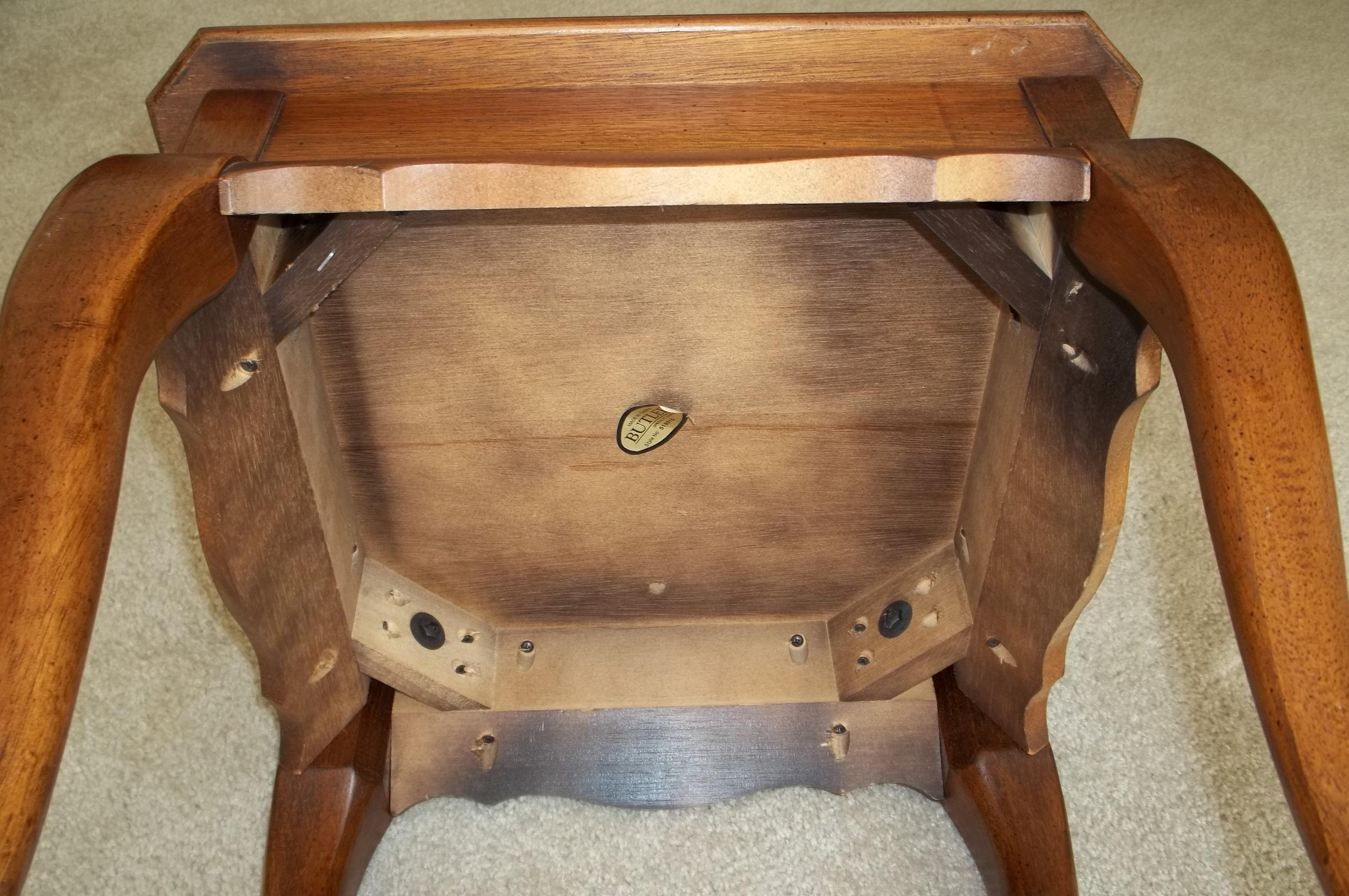 Pair Of Small Living Room Accent Tables.