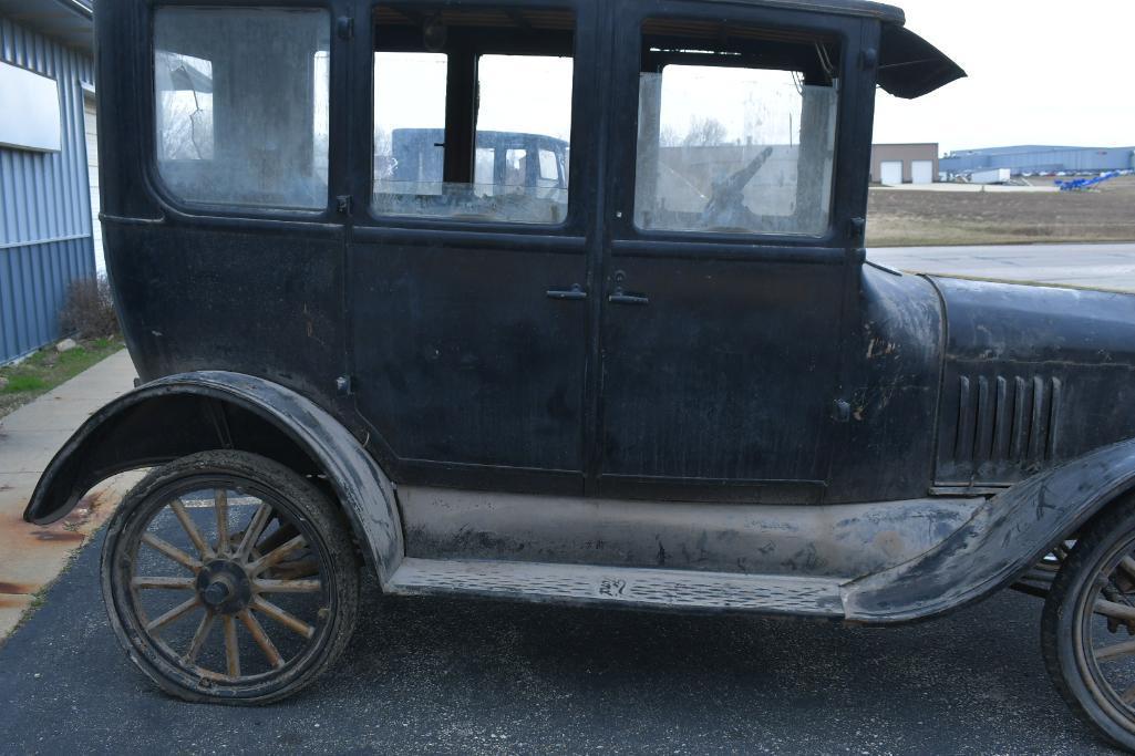 Model T 4 Door Sedan