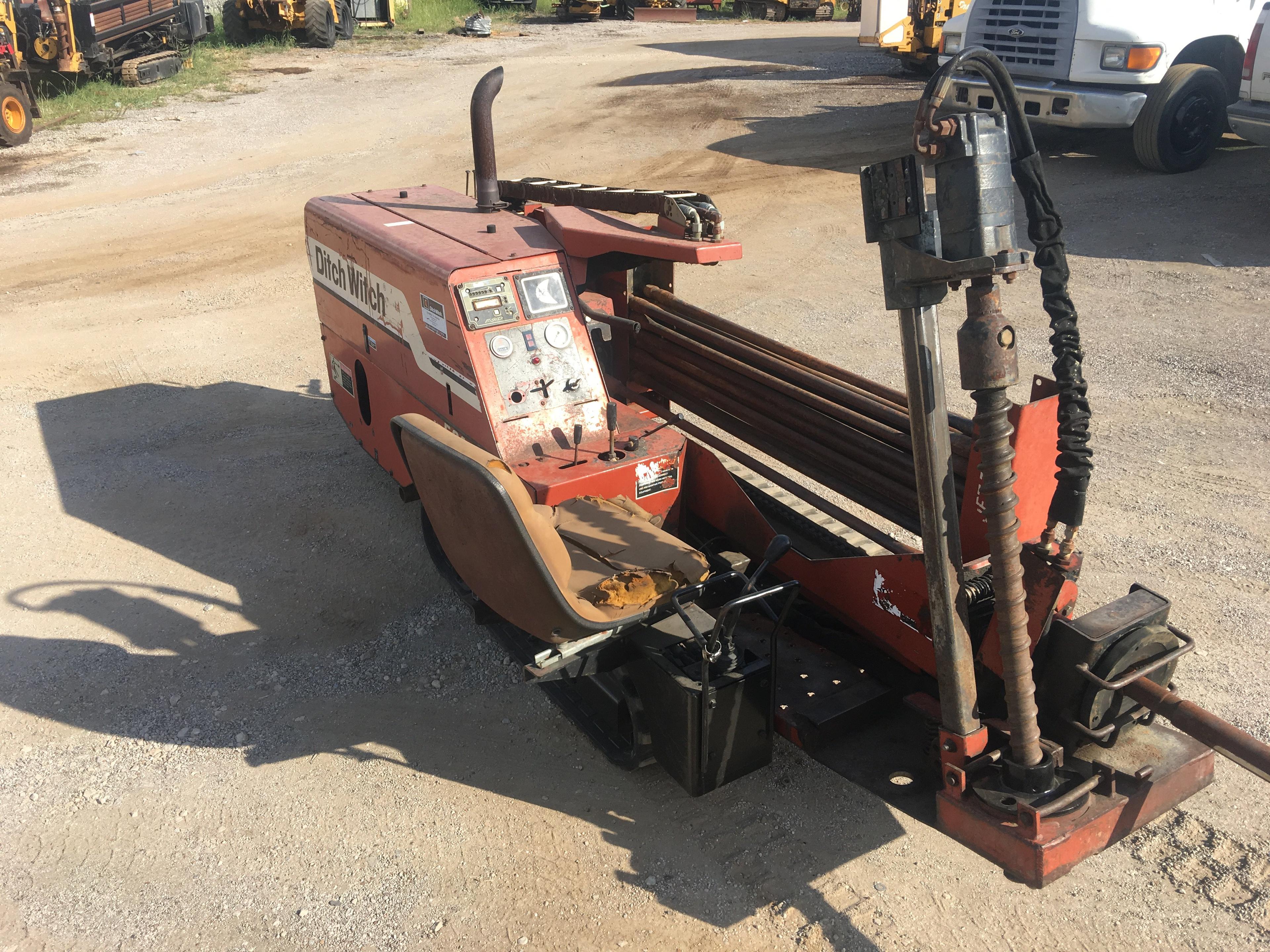 99 Ditch Witch JT520, Trailer, Mixer