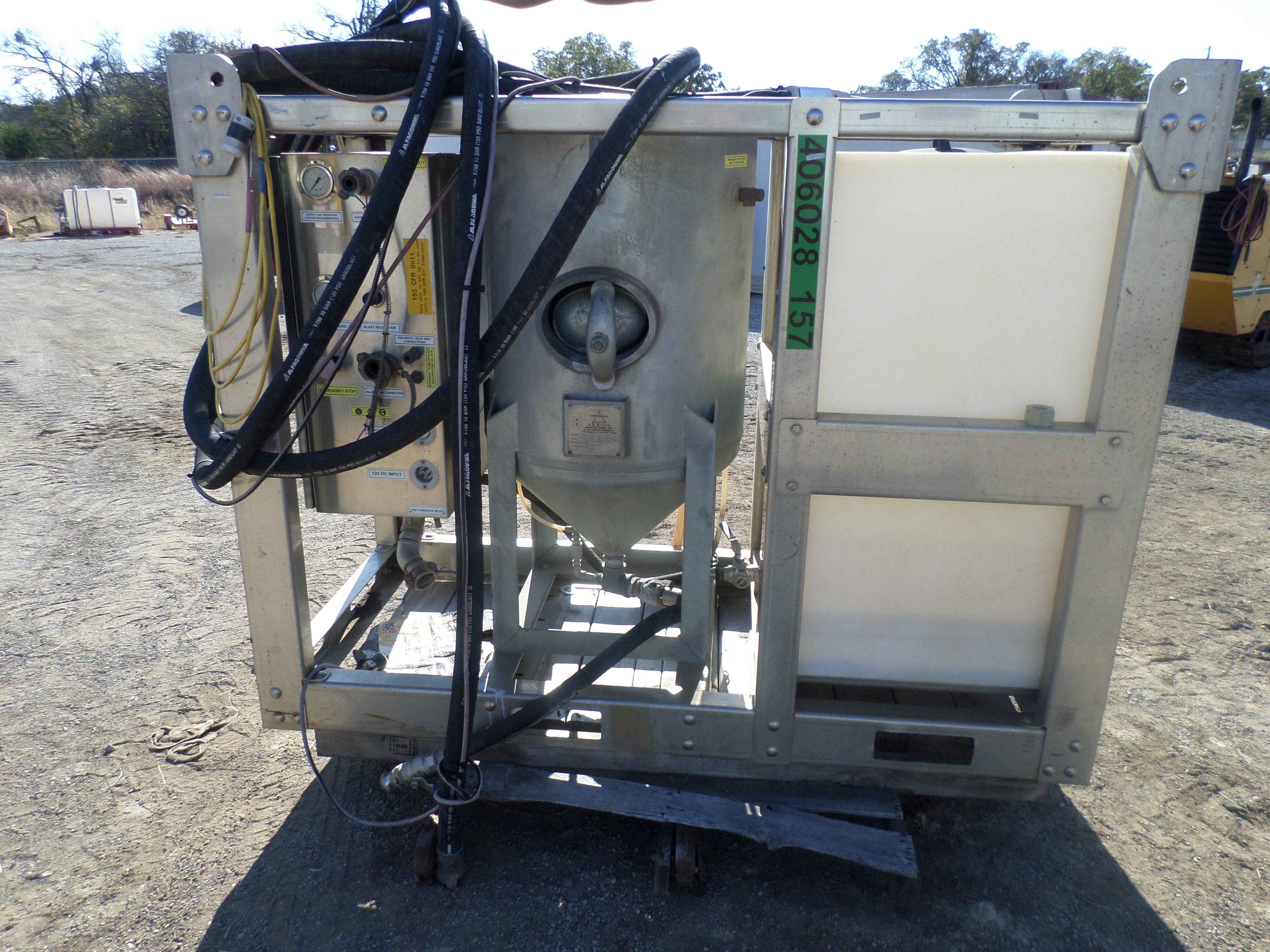 12 Eco Quip EQ300 Sand Blaster