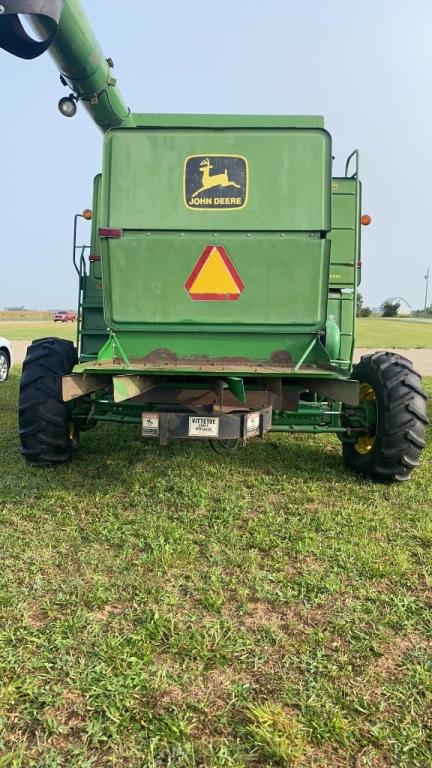 "1986 JD 7720 4WD