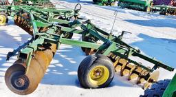 John Deere 14' disk