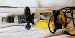 Dewalt D25901 Demolition hammer - no case