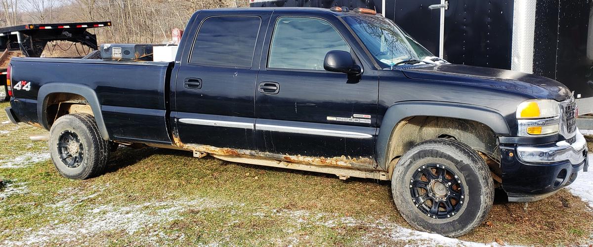 2005 GMC Sierra 2500 HD - Duramax