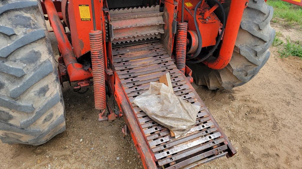 Fox Super D self propelled forage harvester