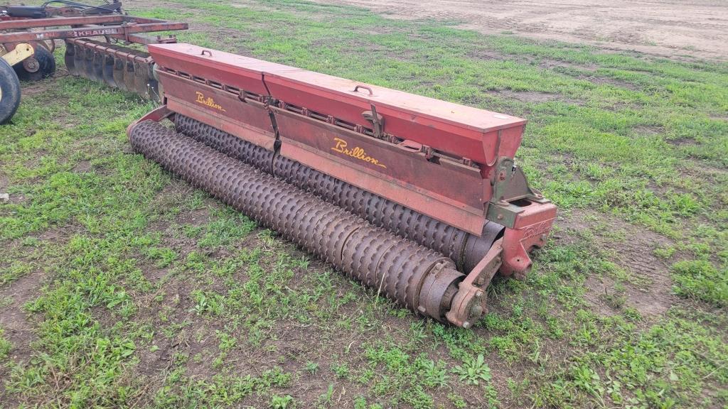 Brillion SS10 seeder