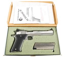 AMT AUTOMAG II .22 MAGNUM PISTOL