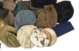 WWII - KOREA US ARMY OVERSEAS AND FIELD HAT LOT