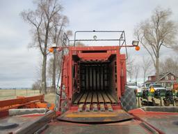 Case IH 8590 4x4 Baler