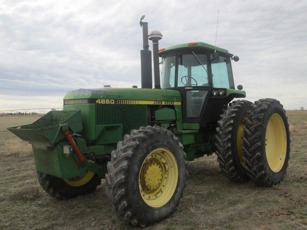 John Deere 4850 MFD Tractor