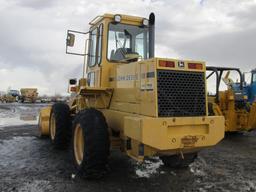 John Deere 444E Loader