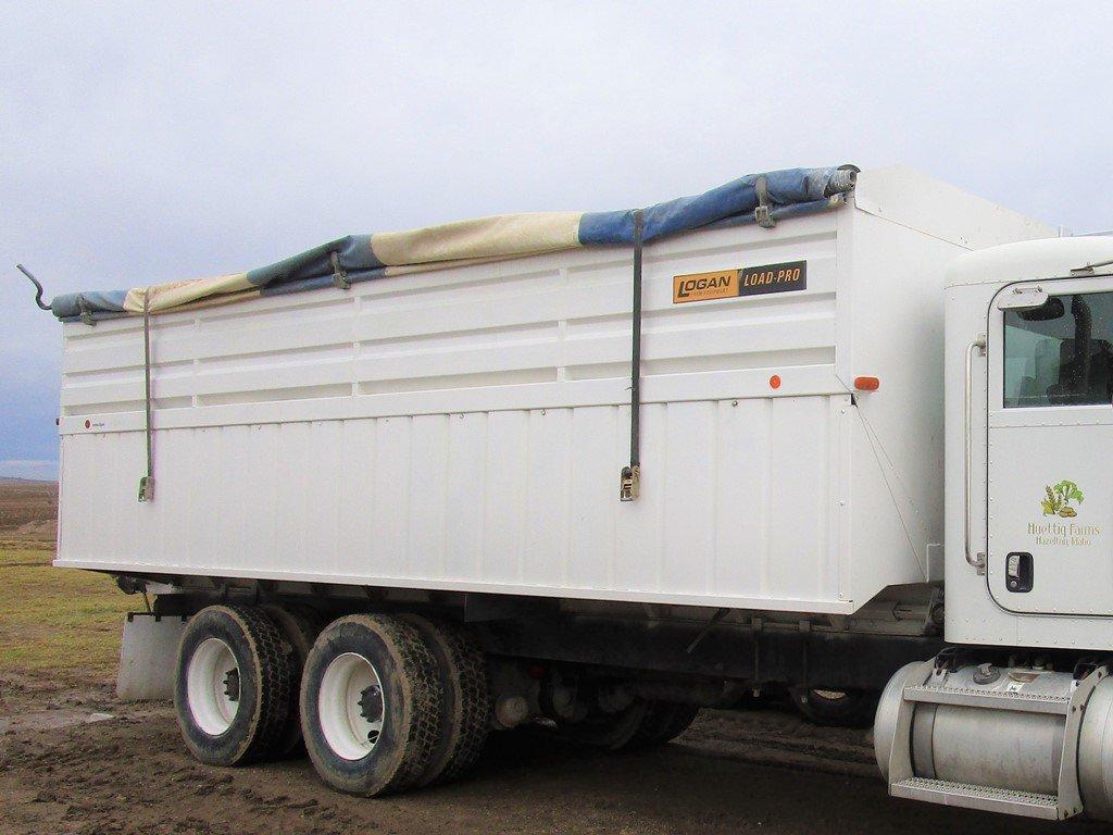 2012 Logan 22’ Self Unloading Bed