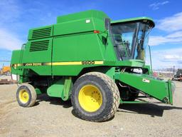 1994 John Deere 9600 Grain Combine